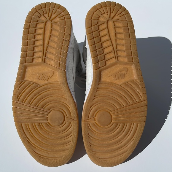 Dipped Retro Air Jordan 1 high top lustre white leather with tan toe & gold logo - Picture 9 of 10